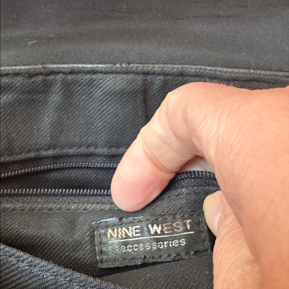 Nine West Black Shoulder Bag Purse Small - Picture 10 of 12